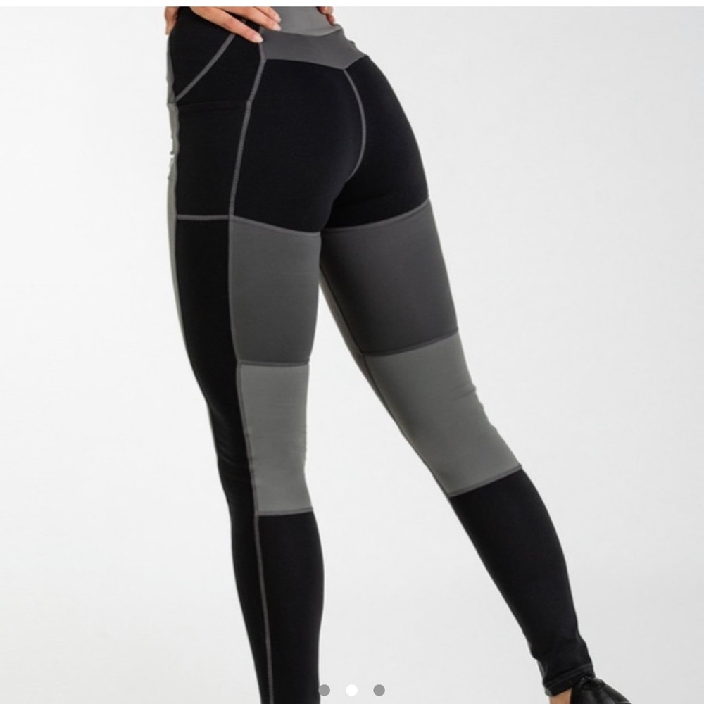 Gymshark Color Block Leggings - image 4